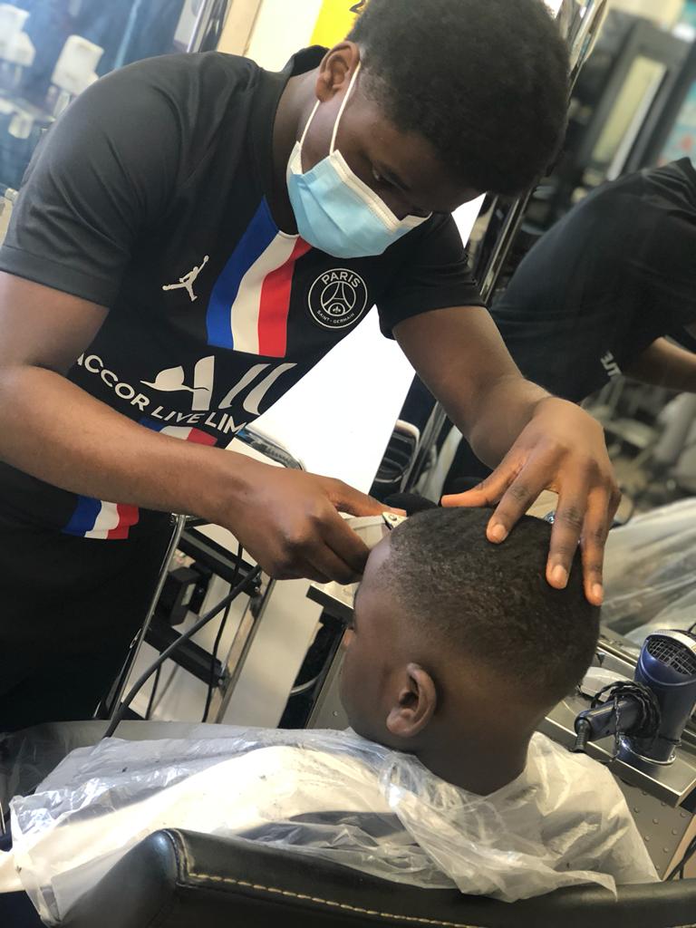 How to build a Loyal Clientele as an Afro Barber